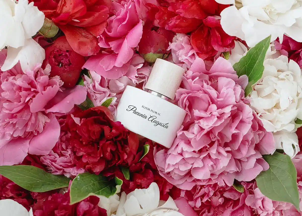 Colecția Elixir Floral - pasiune în fiecare picătură