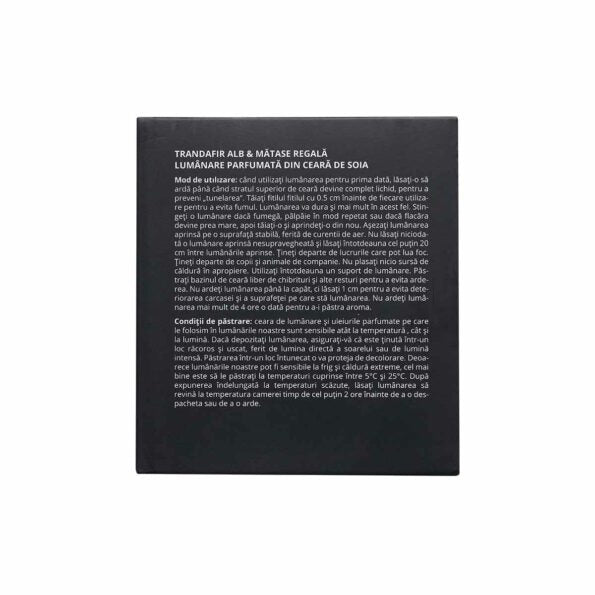 Lumânare parfumată din ceară de soia “Trandafir Alb & Mătase Regală”